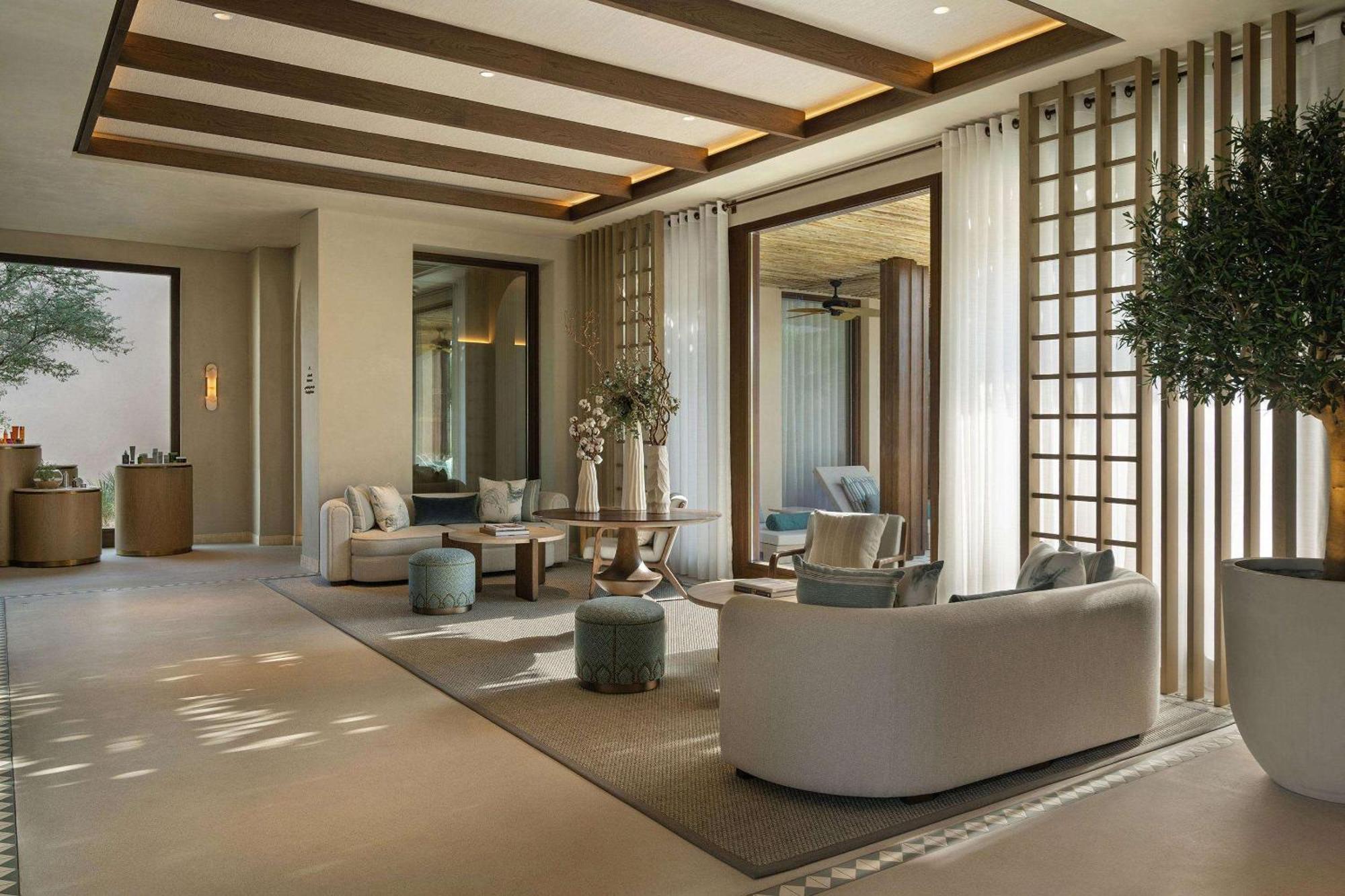 Bab Al Shams, A Rare Finds Desert Resort, Дубай Экстерьер фото Interior of the spa at The Dorchester